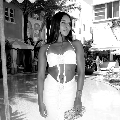 Lauren Sanchez BW